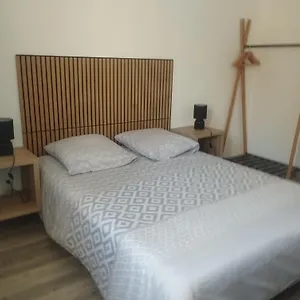 les-oliviers-carpentras.fr-provencehotel.com/